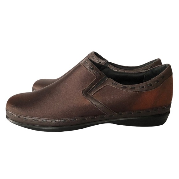 Berries By Artrex Slip On Comfort Loafer Brown Size US 11 - Picture 2 of 11